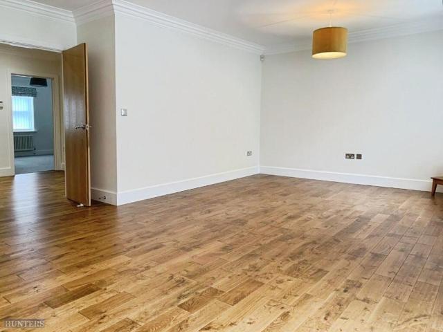 Apartment for rent in Grove Park, Isle Of Man