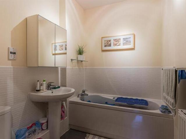 Apartment for rent in Pontcanna, Wales