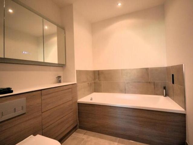 Apartment for rent in Navestock Side