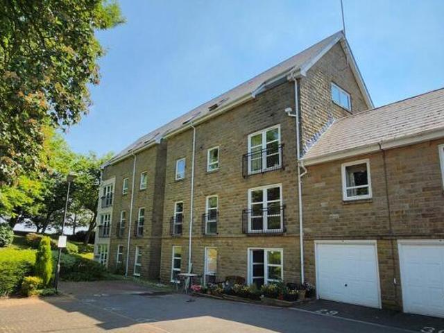 House for rent in Halifax, West Yorkshire