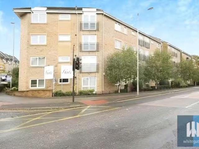 Apartment for rent in Lindley, West Yorkshire