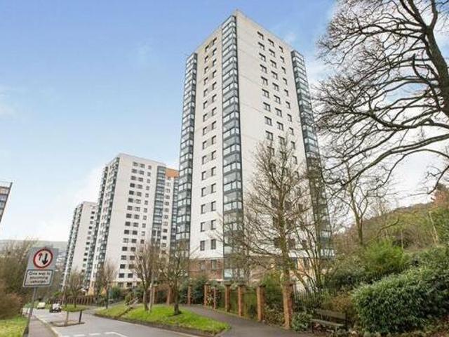 House for rent in Halifax, Calderdale