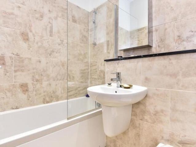 Apartment for rent in Fitzrovia, Greater London