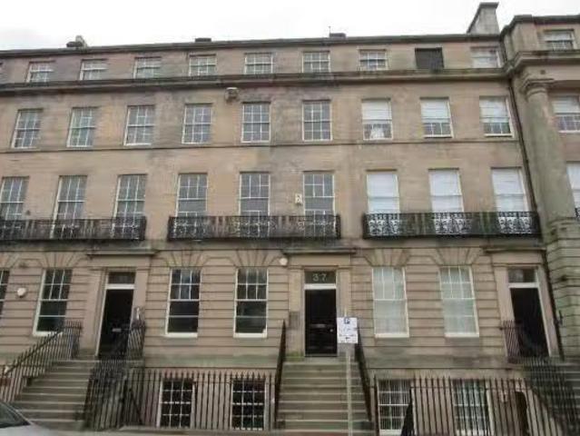 Apartment for rent in Birkenhead, Wirral
