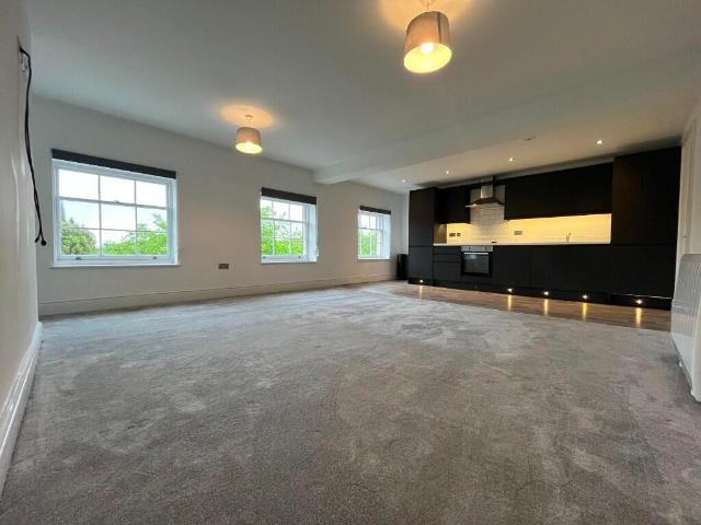 Apartment for rent in Lower Tranmere, Birkenhead
