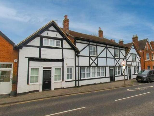 House for rent in Lyons, Greater London
