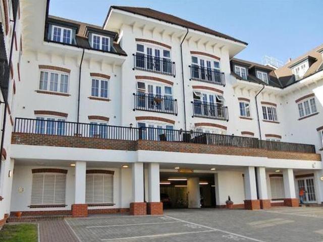 House for rent in Bolnore Village, Perryfields