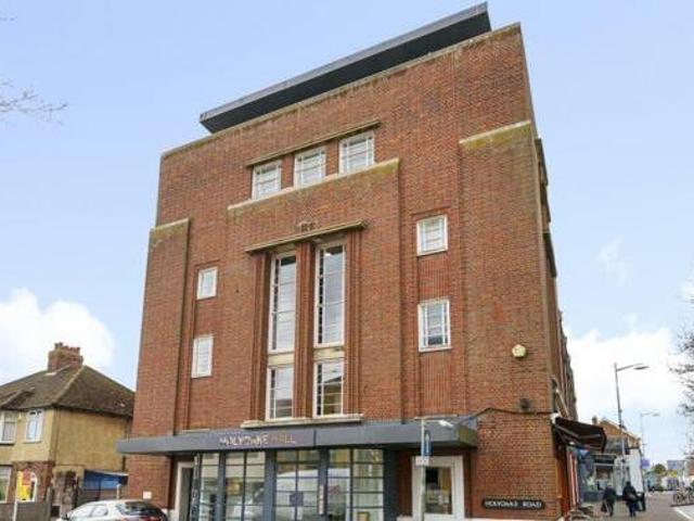 House for rent in Headington Shops, The Slade