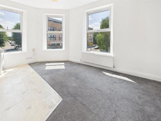 Apartment for rent in Twickenham, Greater London