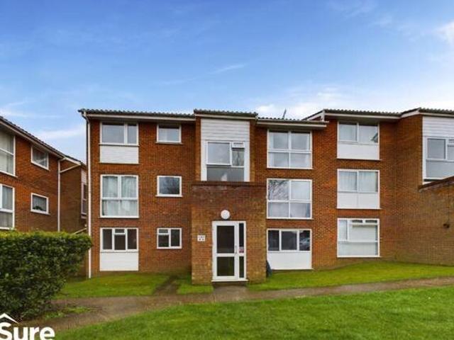 House for rent in Pouchen End, Hertfordshire