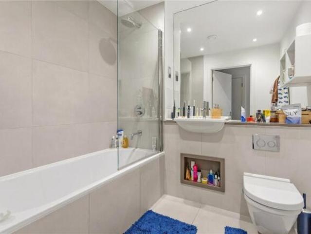 Apartment for rent in Cat Hill