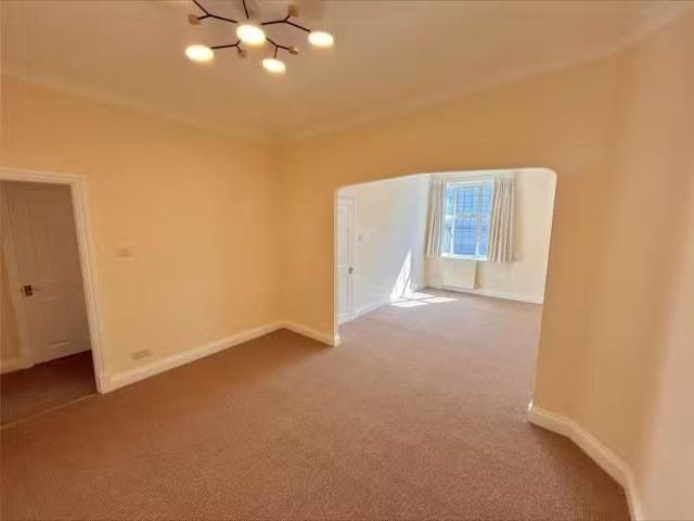 Apartment for rent in Orpington, Isle Of Man