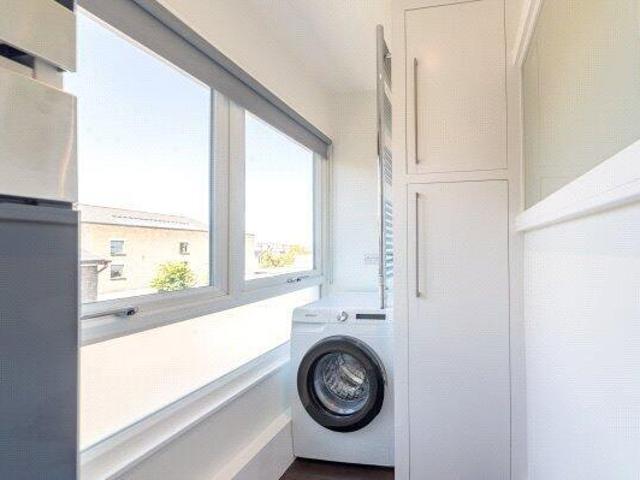 Apartment for rent in Highsett, Arbury