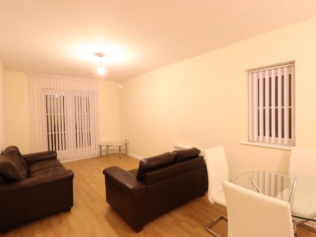 Apartment for rent in Huyton, Knowsley