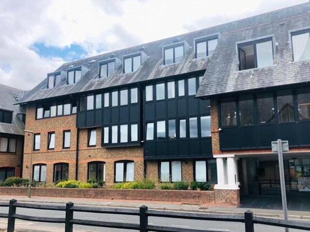 House for rent in Red Hill, Surrey