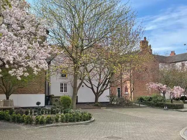 Apartment for rent in Beamhurst, Staffordshire