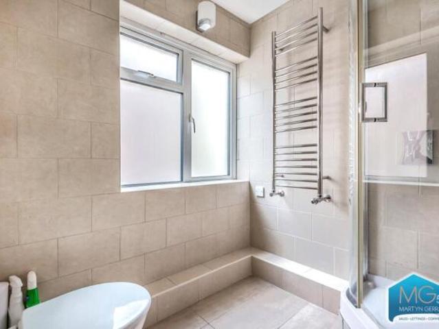 Apartment for rent in Highgate, Greater London