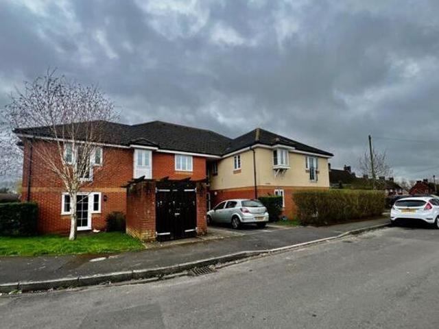 House for rent in Lyons, Greater London