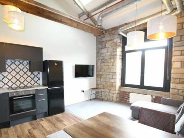 House for rent in Huddersfield, West Yorkshire