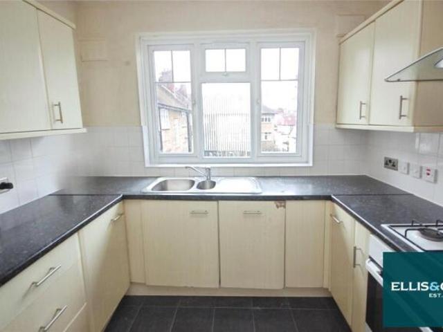 Apartment for rent in London Borough of Barnet, Greater London