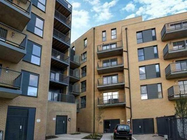 House for rent in Lyons, Greater London
