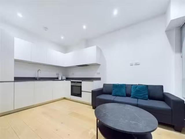 Apartment for rent in Harrow North Grid Substation, Greater London