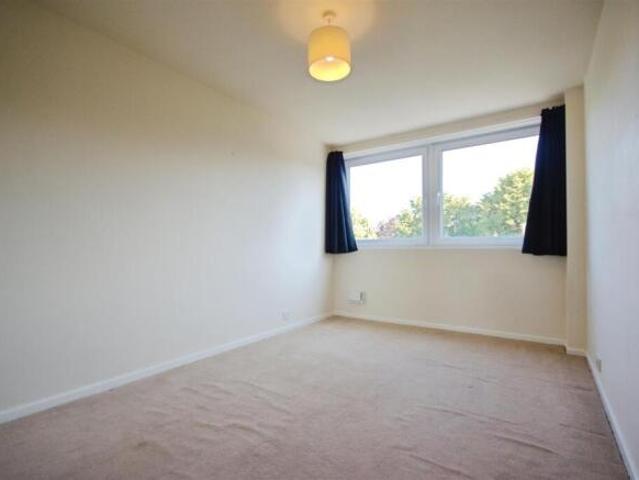 Apartment for rent in Brentford, Greater London