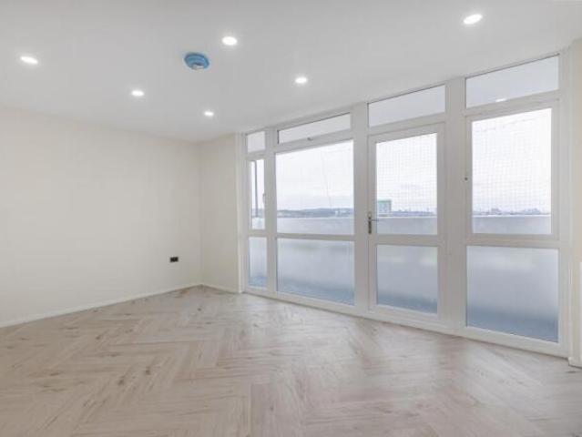 Apartment for rent in Erith, Greater London