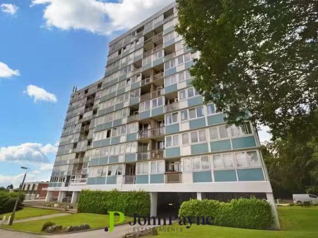 Apartment for rent in Stivichall, West Midlands