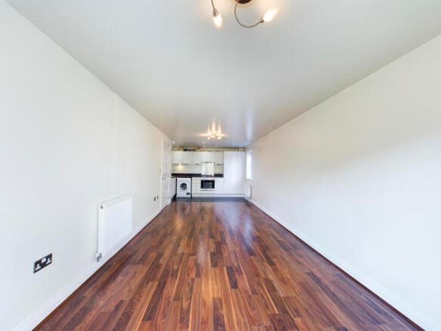 Apartment for rent in Ruislip, Greater London