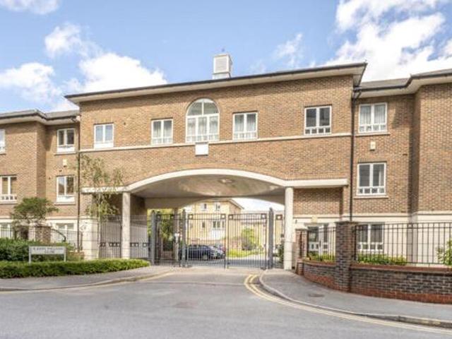 House for rent in Kingston Upon Thames, Greater London
