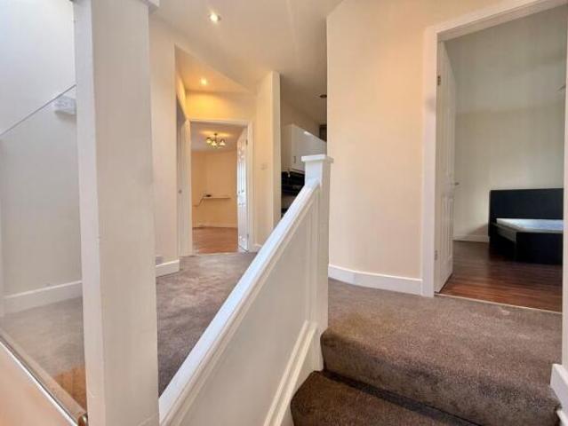 Apartment for rent in Parrs Wood, Georgia