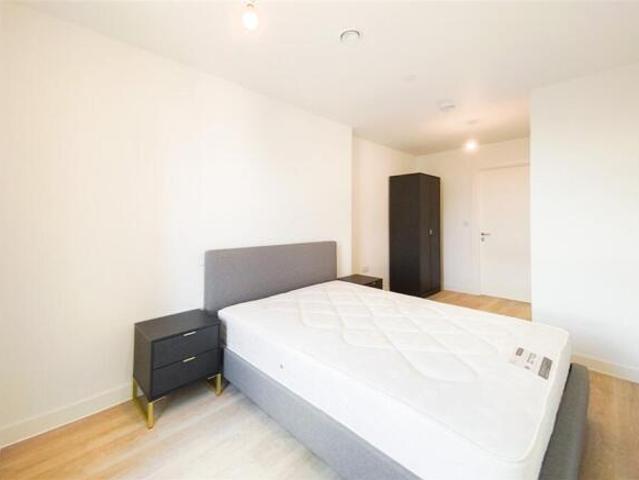 Apartment for rent in Eastleigh, Helford
