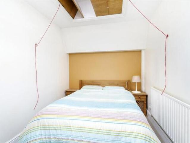 Apartment for rent in Cat Hill