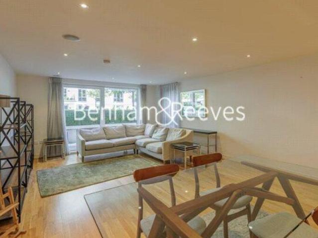 Apartment for rent in Cat Hill, England