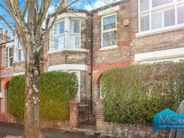 Apartment for rent in East Finchley, Greater London