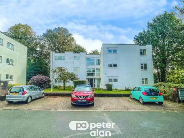 Apartment for rent in Falcon Lodge, Wales
