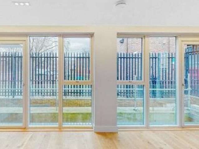 House for rent in Lyons, Greater London