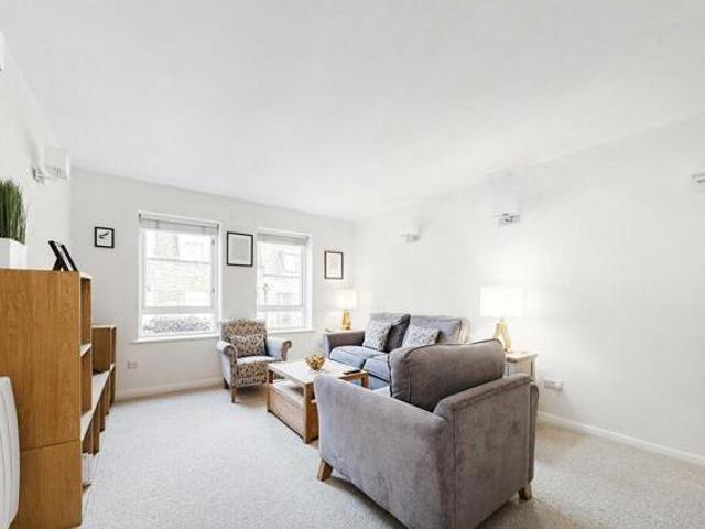 House for rent in Lyons, Greater London