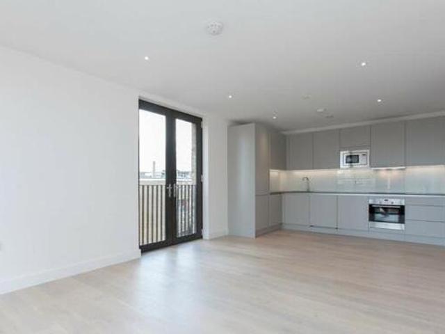 House for rent in Lyons, Greater London