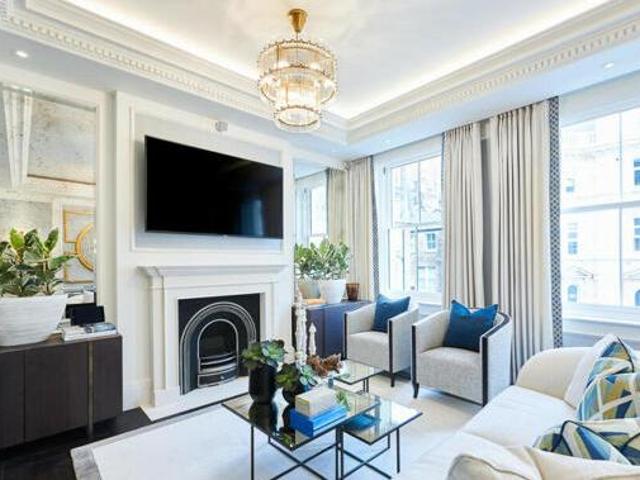 House for sale in City of London, Greater London