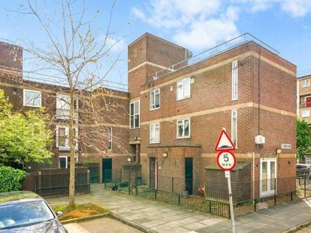 House for rent in Lyons, Greater London