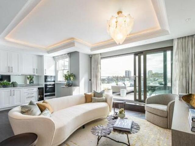 House for sale in Lyons, Greater London