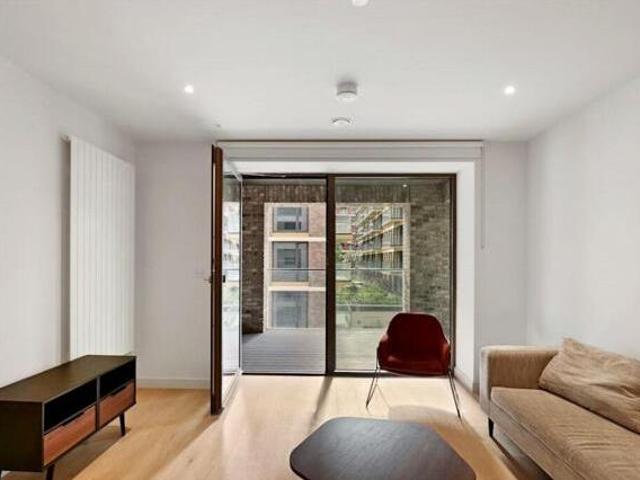 House for rent in Lyons, Greater London