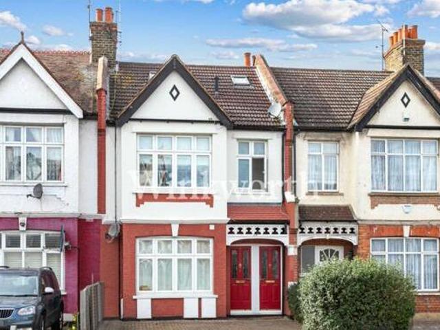 House for rent in Lyons, Greater London