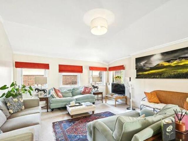 House for rent in Lyons, Greater London