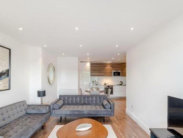 House for rent in Lyons, Greater London