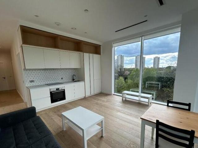 House for rent in Lyons, Greater London