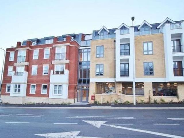 House for rent in Lyons, Greater London