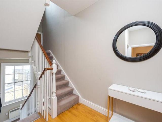 Apartment for rent in Cat Hill